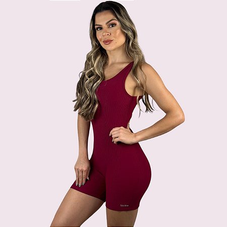 Macacão Alexa Cotelê Cereja