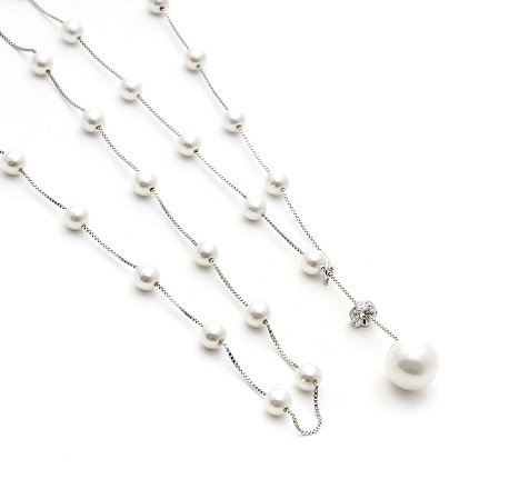 Colar de Prata com Pérolas e Detalhe de Zircônias Brancas