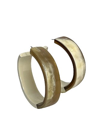 Meraaki - Brinco Argola Horn Branca