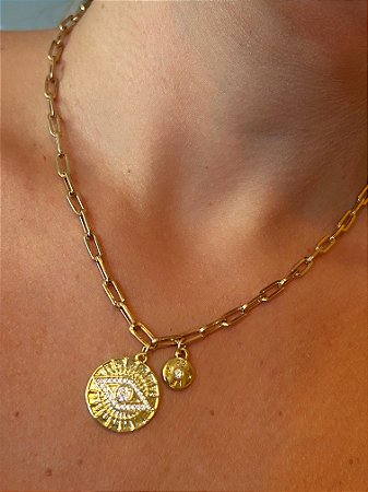 Colar Elos com Pingente de Olho Grego e Medalha Fé Cravejados com Zircônias Brancas