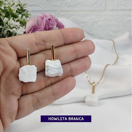 Conjunto Pino com Pedra Bruta Howlita Branca banhado a ouro