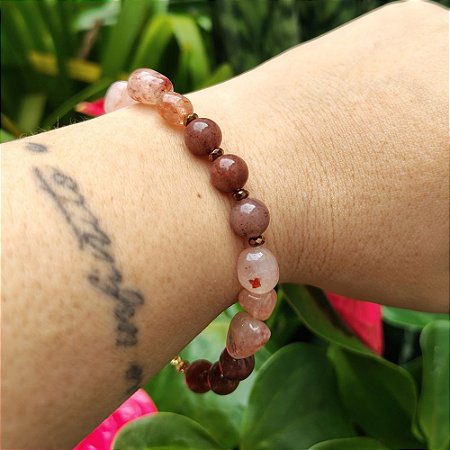 Pulseira de Quartzo Hematoide Vermelho e Aventurina Roxa Banhadas a Ouro