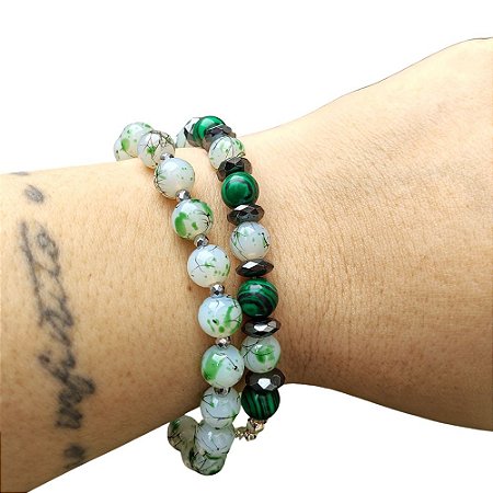 Duo de Pulseiras de Malaquita Natural, Hematita e Contas Estilo Porcelana Banhadas a Prata
