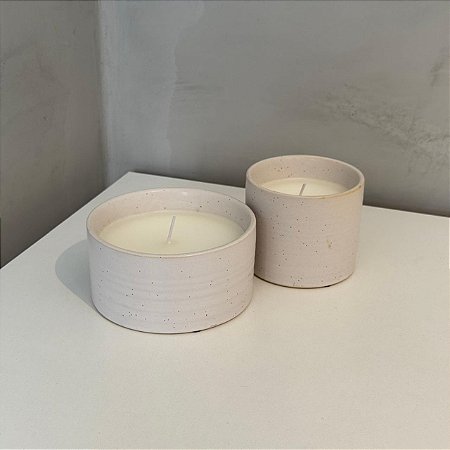 Vela em Cerâmica Off White