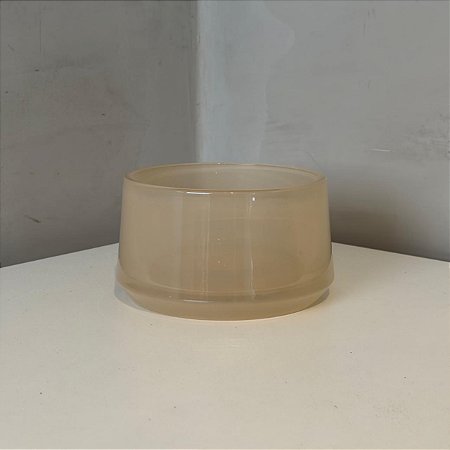 Vaso Baixo em Vidro Rose