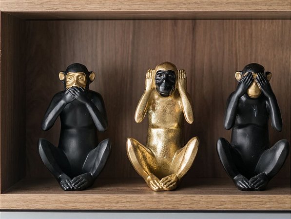 Macaquinhos preto com dourado