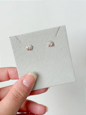 Brinco elefantinho cravejado