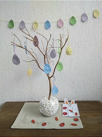 Decoração de Páscoa varal bandeirola 10 ovinhos bolinhas