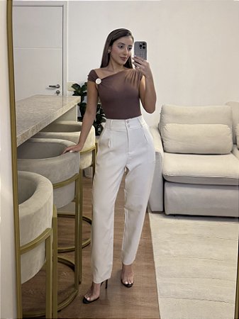 Calça Cenoura Off White