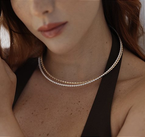 Choker Aro Torcido Banho Ouro 18 k