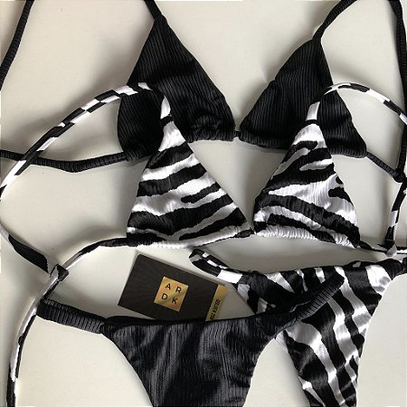 1 biquiní tally preto