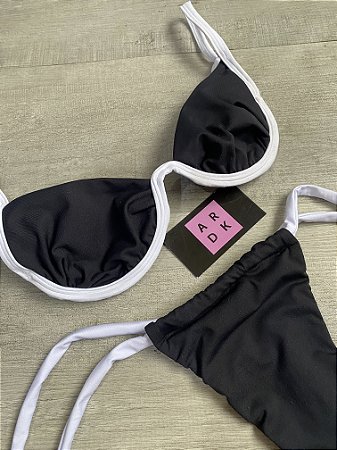 BIQUÍNI CLASSY PRETO COM BRANCO