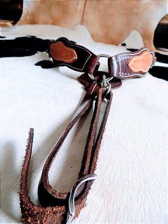 PEITEIRA 3 PONTAS  PEITORAL MONTARIA EM Y RN