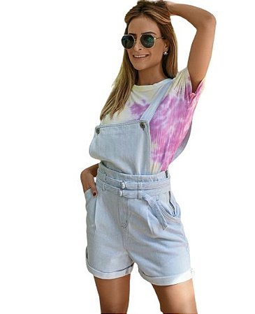 Jardineira Shorts Jeans