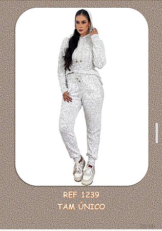 Conjunto com calça fio mousse