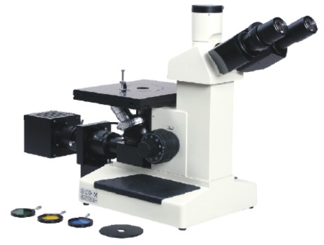 Microscópio Metalográfico Invertido Trinocular com Aumento de 100X Até 1000X