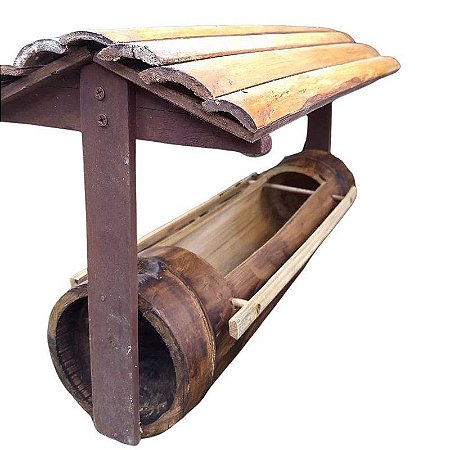 Comedouro Tratador Externo com Telhado - Fixo
