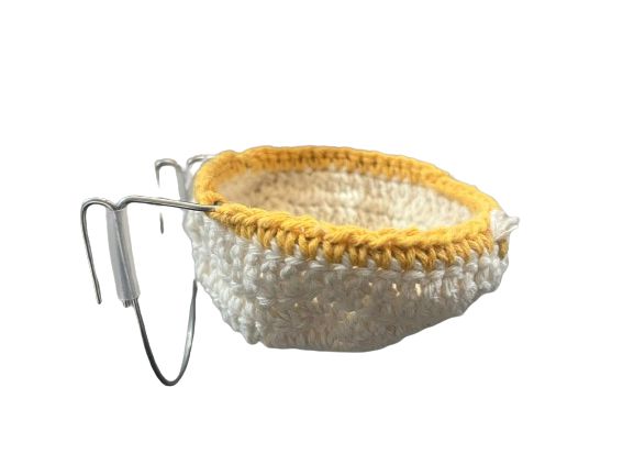 Ninho Crochê com Suporte Vertical - Canário de Cor e Azulao - Borda Amarela