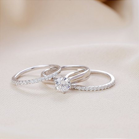 ANEL SOLITÁRIO 6MM COM 2 MEIA ALIANÇAS