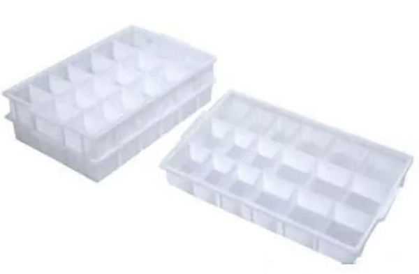 Bandeja Plástica Modulada 18 Divisões