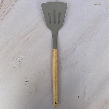 Espatula Vazada De Madeira E Silicone Cinza