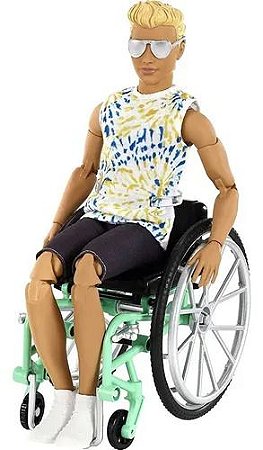 Boneco Ken Articulado Cadeirante - Mattel - Lojas Quero Mais