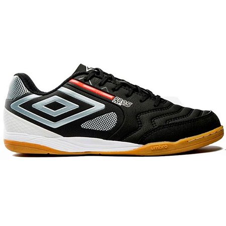 Chuteira Futsal Umbro Pro 5 Bump Club Unissex Preto Branco