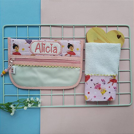 Necessaire Higiene Bucal com Bordado