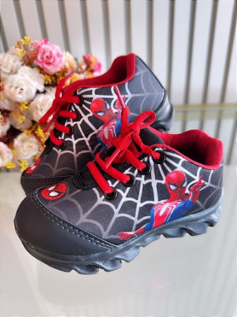 Tênis Meninos Temático Homem Aranha Preto Com Leds