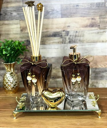 Kit lavabo luxo elegance com bandeja e coração