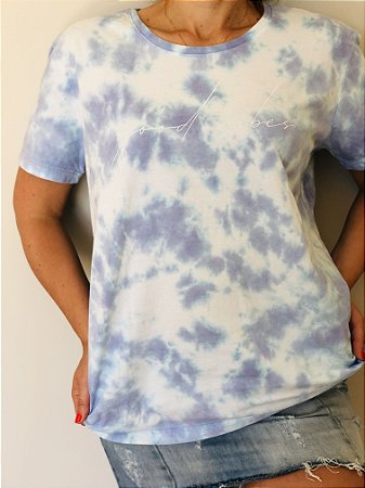 blusa tie dye azul
