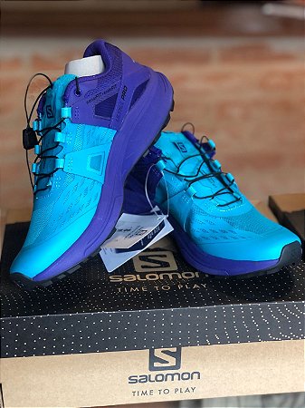 mochila pequena adicolor