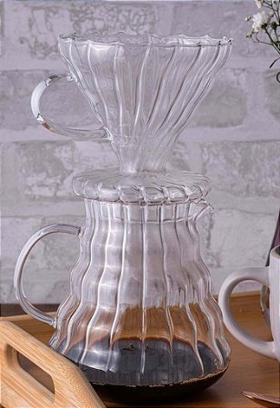 CAFETEIRA EM VIDRO BOROSSILICATO FRACALANZA  COM  FILTRO  700ml