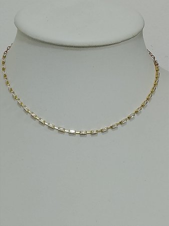 Choker baguete 2x4 mm com  corrente tipo cartier