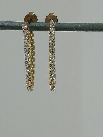Brinco zirconia em fio