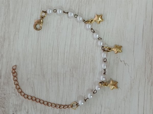 Pulseira infantil pérola com estrelas