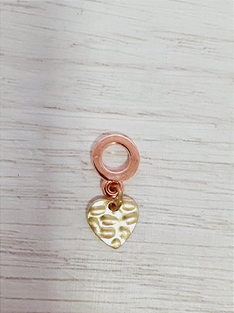 Berloque coração amassado