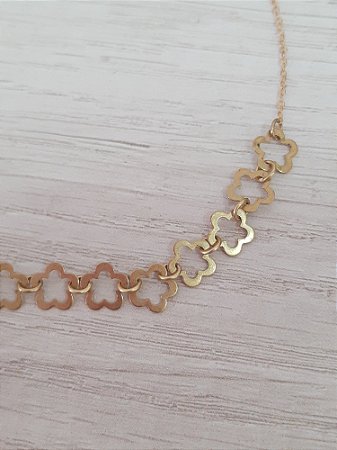 Choker flor vazada
