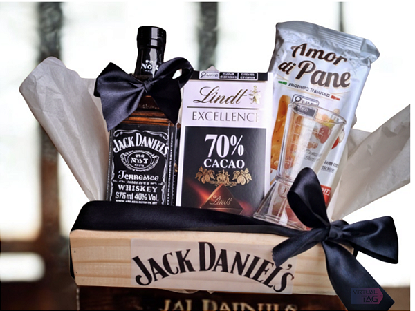 Cesta whisky Jack Daniels para presente . Cesta de Natal Presente