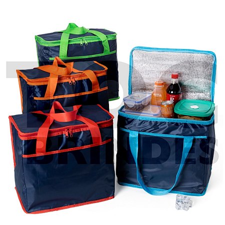 Bolsa térmica 33 litros, em poliéster, bolso frontal, alça e revestimento térmico