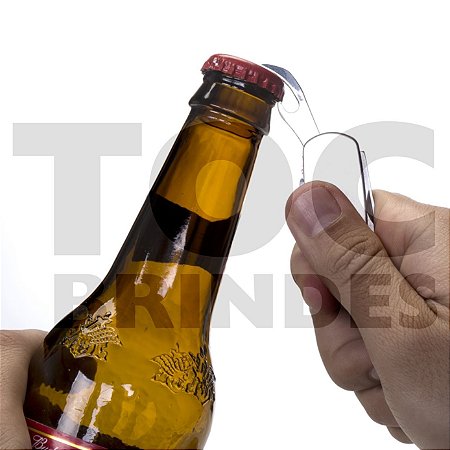 Chaveiro em aço, canivete 4 funções, abridor de latas, lixa, lâmina de corte e abridor de garrafas