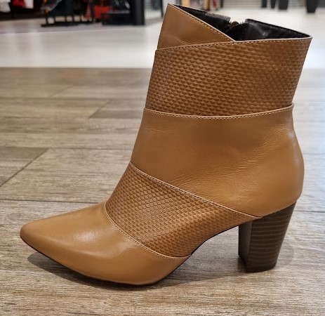 BOTA COURO 1141378 BEGE / BEGE TEXTURIZADO
