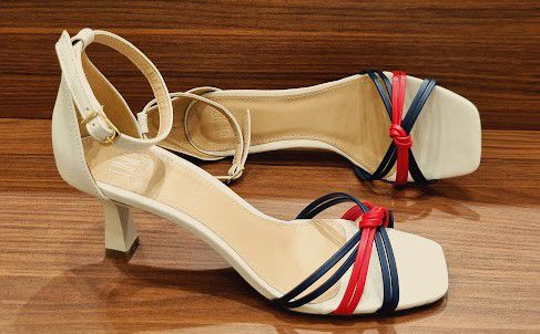 SANDÁLIA SALTO CARRETEL 96141 OFF WHITE / MARINHO / VERMELHO
