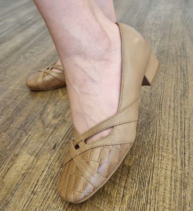 SCARPIN EM COURO 81383 NUDE CAPUCCINO / NUDE TEXTURIZADO