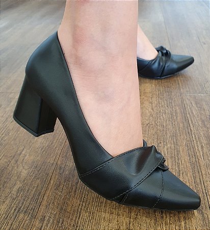 SCARPIN 1130 PRETO / SALTO BLOCO / CLASSE NO SEU DIA A DIA