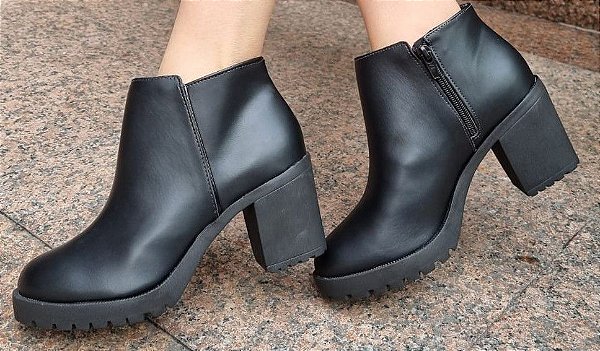 BOTA 25062 PRETO