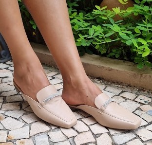 MULE 2975 NUDE / PEDRAS CRISTAL