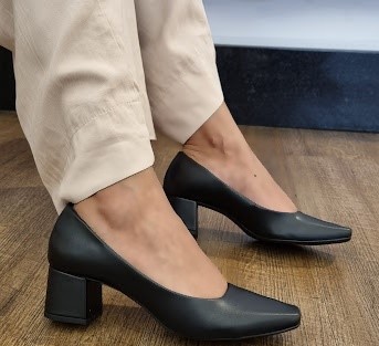 SCARPIN 88000 PRETO / BICO QUADRADO