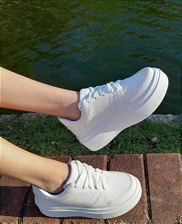 TÊNIS 587 BRANCO
