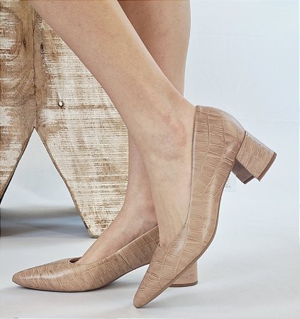 SCARPIN EM COURO 211128 NUDE TEXTURIZADO / SALTO BLOCO BAIXO